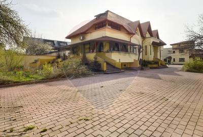 Casa / Vila cu 21 camere de vanzare in zona Alexandriei - 3