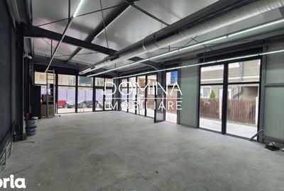 Spațiu comercial, de 120 mp, în Central - 4