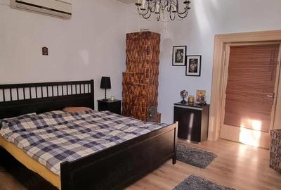 Casă cu Teren 1500 Mp în Stolnici - 4