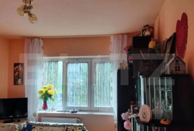 Apartament cu 3 camere decomandat în Minerul - 9