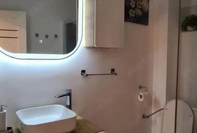 Casă cu 2 camere decomandat în Casa de Cultură - 8