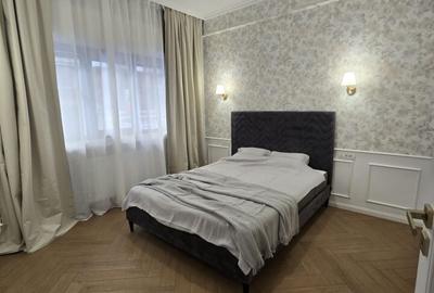 Apartament cu 3 camere decomandat în Universitate