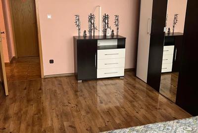 Apartament cu 3 camere de vanzare - 4