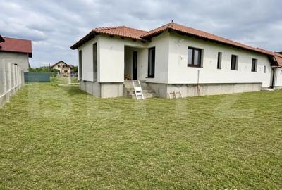 Casă cu 4 camere cu Teren 500 Mp în Ighiu - 4