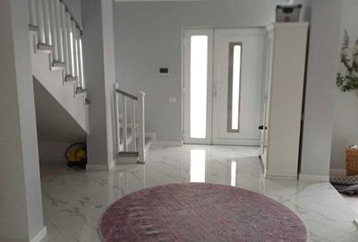 Casă cu 4 camere cu Teren 550 Mp în Exterior Vest - 4