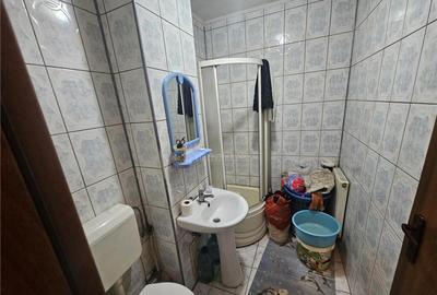 Resita, 2 Cam. Cf. 1, Mobilat Utilat, Bulevard, Micro 2 - 9