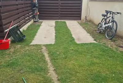 Casă cu 4 camere cu Canalizare în Dobroești - 11