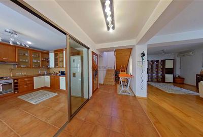 Casă individuală cu 4 camere cu Canalizare în Dobroești - 5