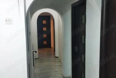 De vanzare: Apartament 3 camere decomandat - 8