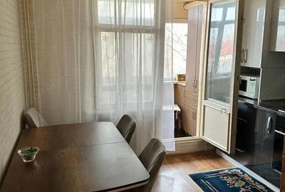 Apartament cu 2 camere decomandat în Baicului