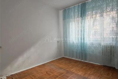 Apartament cu 3 camere decomandat în Militari - 3