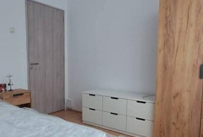 Apartament cu 3 camere decomandat în Drumul Taberei - 2