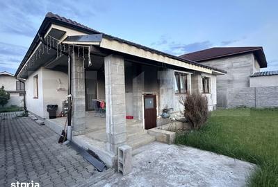 Casă cu 4 camere cu Teren 557 Mp în Păulești - 5