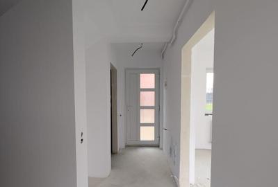 Casă cu 3 camere cu Teren 118 Mp în Florești - 3