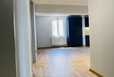 Apartament cu 3 camere în Precista - 12