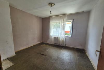 Apartament cu 3 camere decomandat în Central - 8