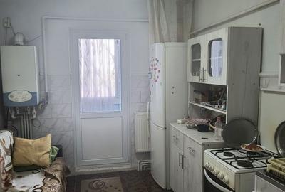 Apartament cu 2 camere decomandat în Central - 8