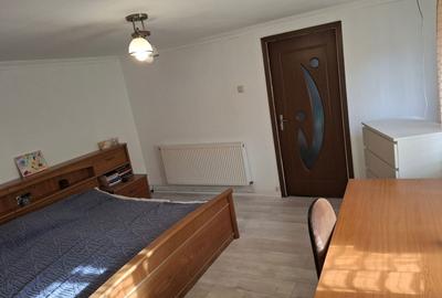 Casă cu 5 camere în Borlovenii Noi - 8