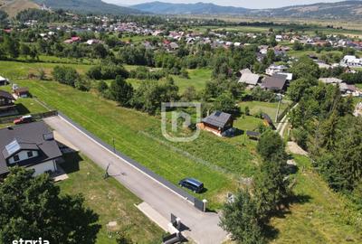 Teren de 1402 mp, în Capu Câmpului