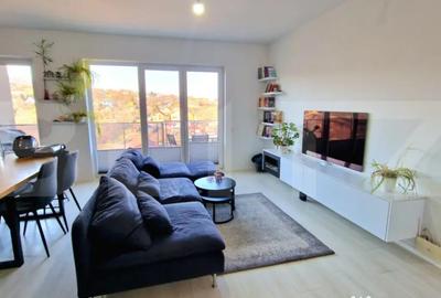 Apartament cu 4 camere semidecomandat în Iris - 2