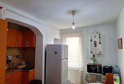 Apartament cu 2 camere decomandat în Tudor - 2