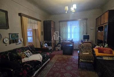 Casă cu 4 camere cu Teren 403 Mp în Central - 14