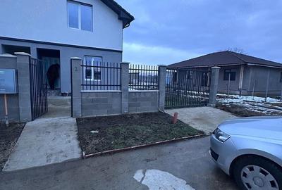 Casă cu Teren 270 Mp în Parța - 10