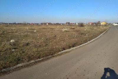 Teren de 2150 mp, în Central - 5