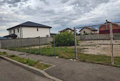 Teren de 544 mp, în Central - 1