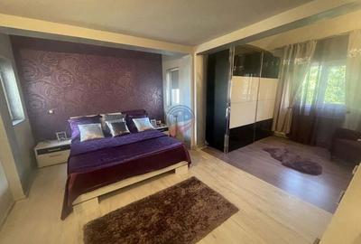 Casă cu 5 camere cu Teren 500 Mp în Șimnicu de Sus - 8