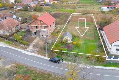 Teren de 1419 mp, în Medieșu Aurit - 4