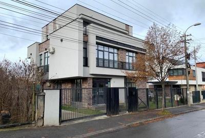 Casa individuala, ideal sediu firma in Andei Muresanu - 2