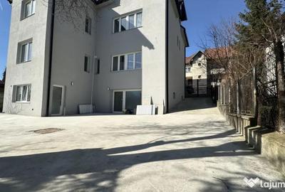 Casă cu 12 camere cu Teren 380 Mp în Orașul Vechi - 4