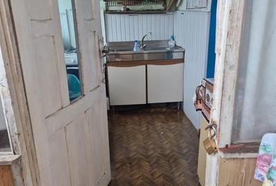 Casa de vanzare cu teren - 2