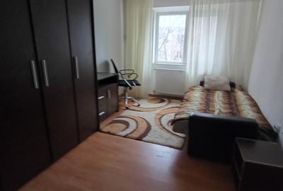 Apartament cu 3 camere decomandat în ICIL - 8