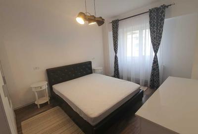Apartament cu 3 camere decomandat în Frații Golești - 6