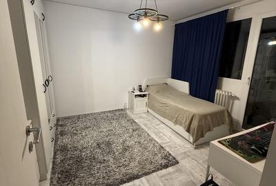 Apartament cu 3 camere decomandat, mobilat în Drumul Taberei - 2