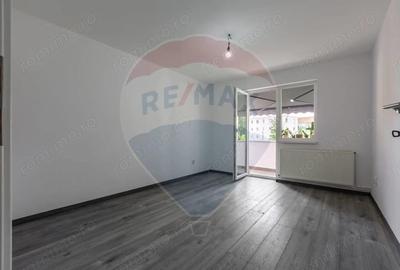 Apartament cu 3 camere de vanzare in zona Central - 4