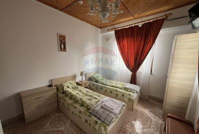 DE VANZARE Pensiune pe malul Lacului Casla - TULCEA - 17