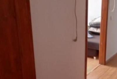 Apartament cu 3 camere în Tineretului - 1