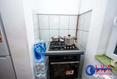 Apartament cu 2 camere semidecomandat în C5 - 11