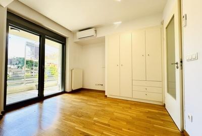 Apartament cu 5 camere decomandat în Băneasa - 12
