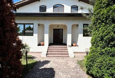 Casă cu 4 camere în Central - 7