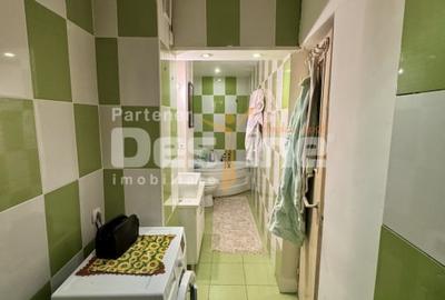Apartament cu 3 camere decomandat în Simeria - 4