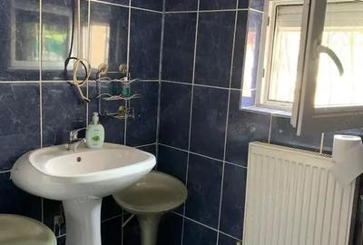 Casă cu 3 camere cu Canalizare în Central - 5