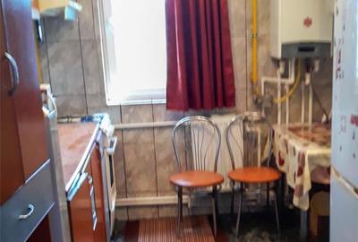 Apartament cu 2 camere decomandat în Micro 5 - 2
