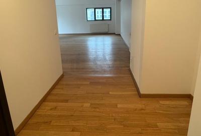 Apartament cu 3 camere decomandat în Barbu Văcărescu - 8