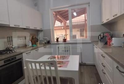 Casă cu 5 camere cu Teren 241 Mp în Central - 3