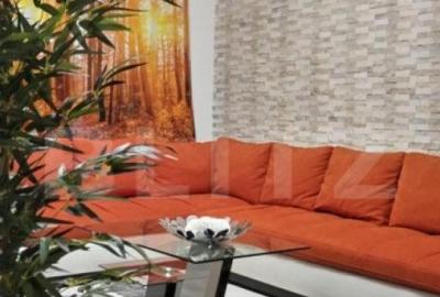 Casă cu 4 camere cu Teren 250 Mp în Central