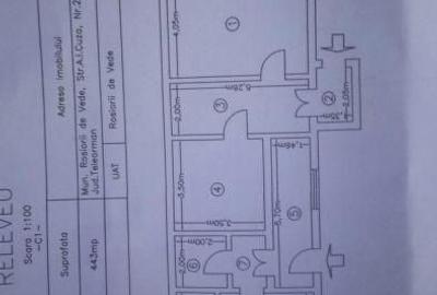 Casă cu 4 camere în Central - 2